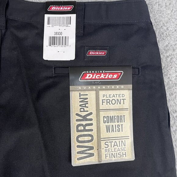 NWT Dickies Pants Mens 38 x 30 Comfort Waist Pleated Front - Picture 3 of 8